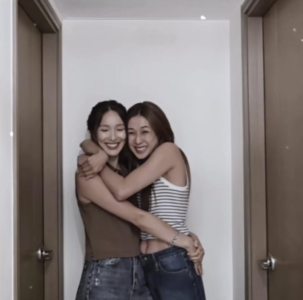 鍾嘉欣李亞男合體曬姊妹情 。