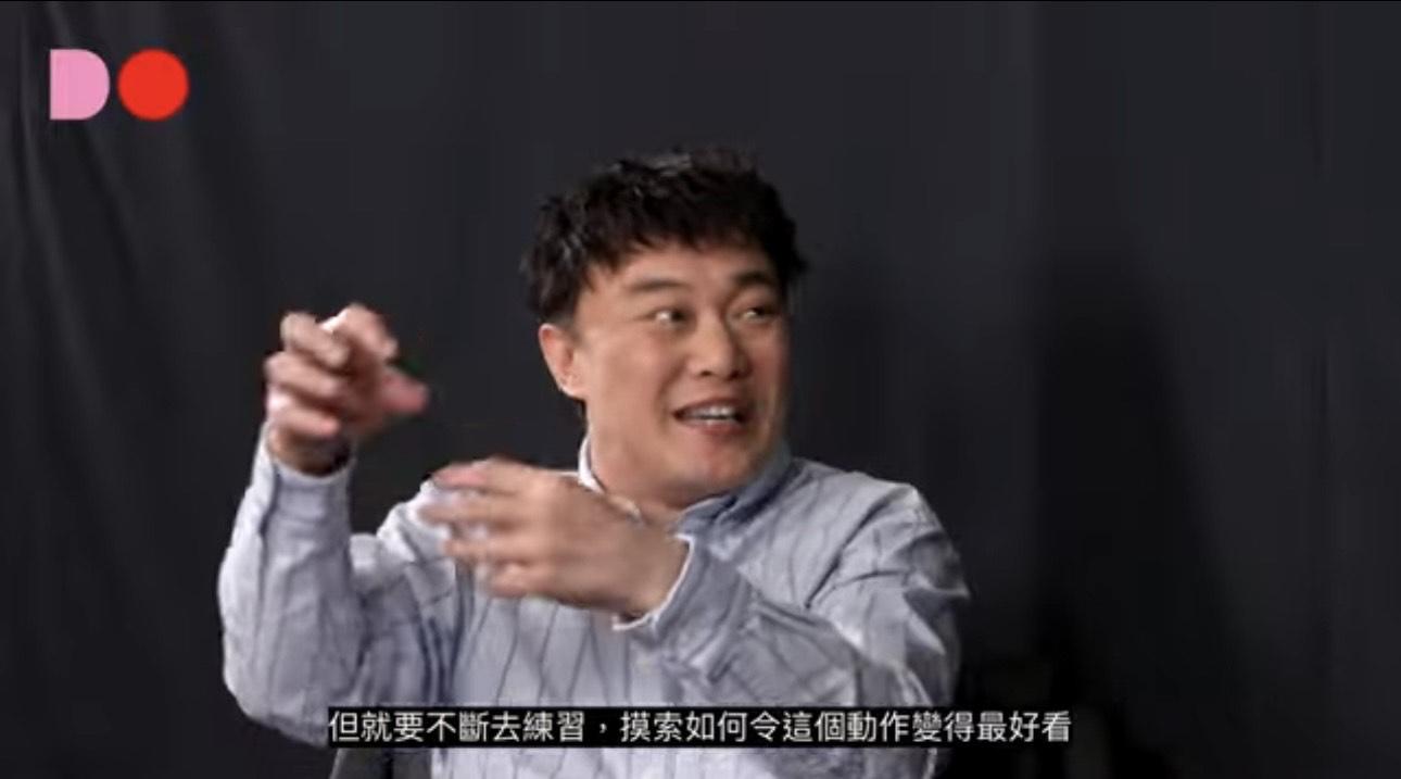 陳奕迅與女兒陳康堤談論過入行壓力大。