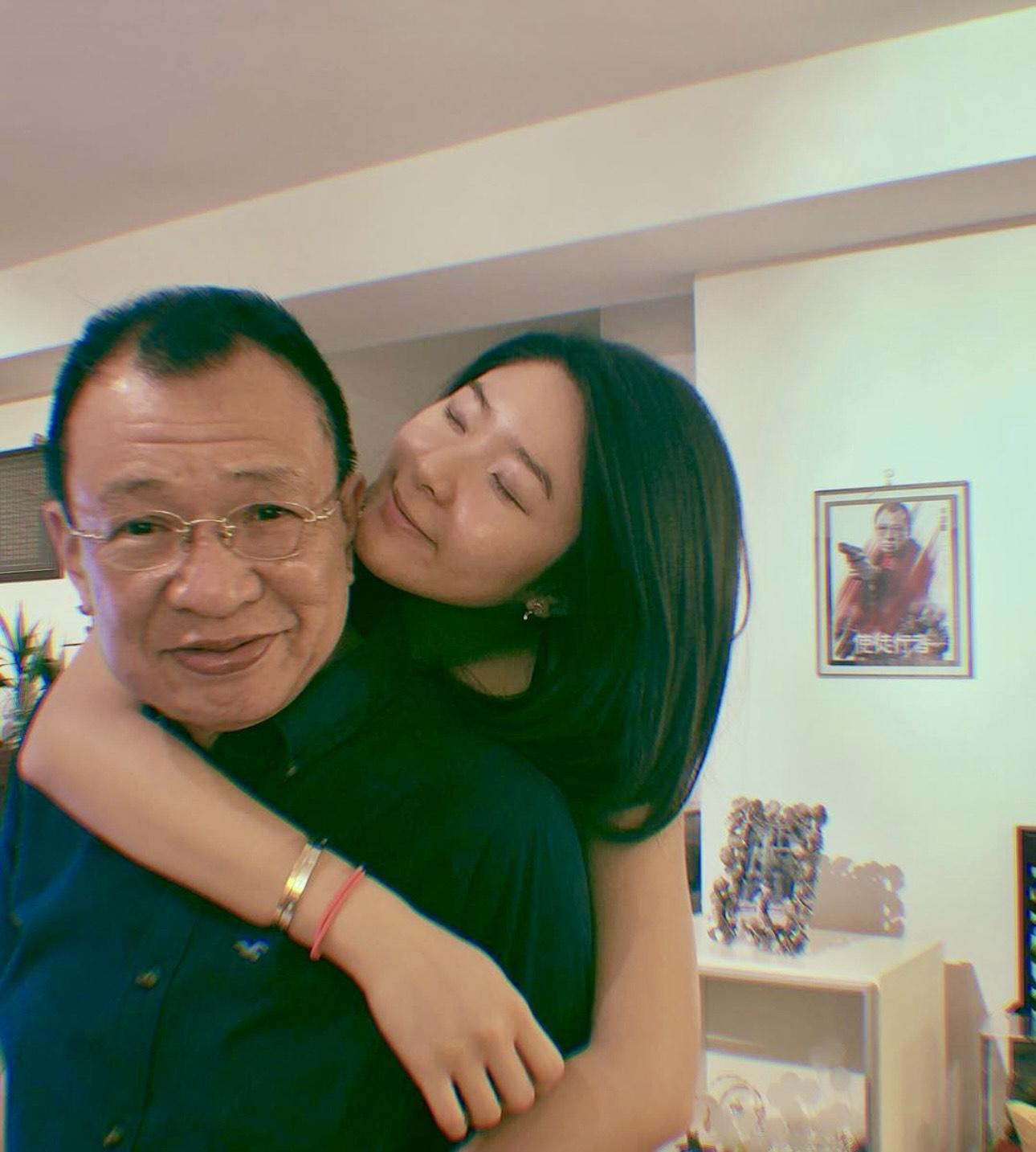 許紹雄視愛女許惠菁為掌上明珠。