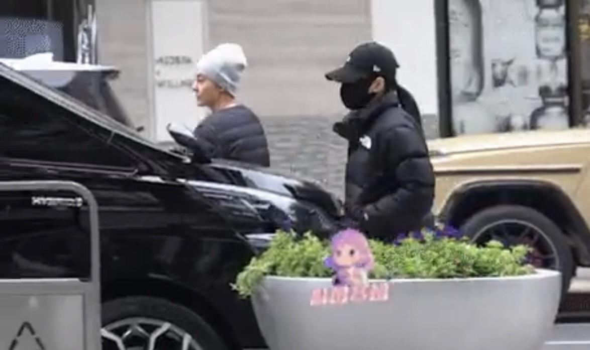 鍾欣潼全身包到冚現身北京。