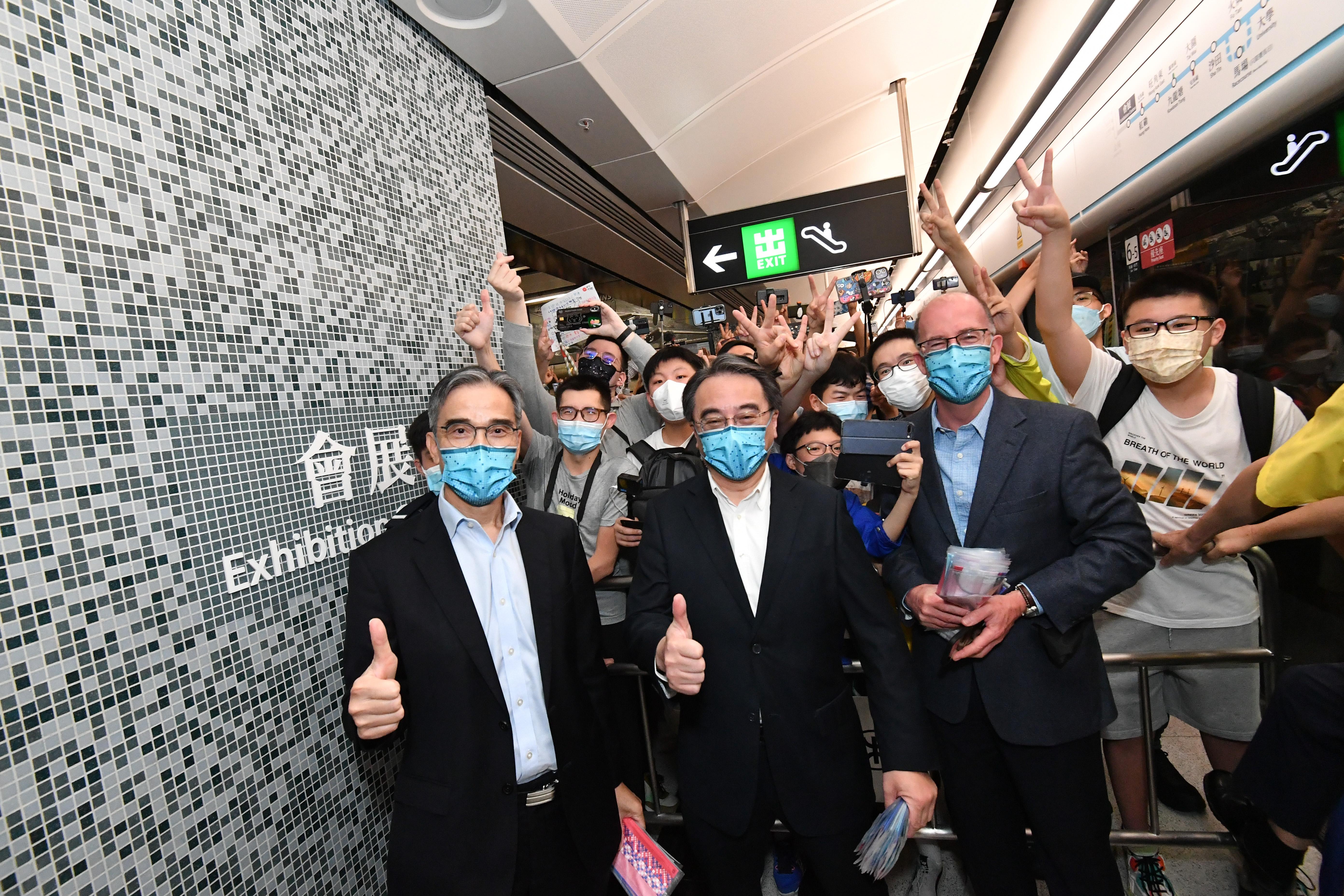 現任港鐵行政總裁金澤培將會接任主席,並獲委任為公司非執行董事。