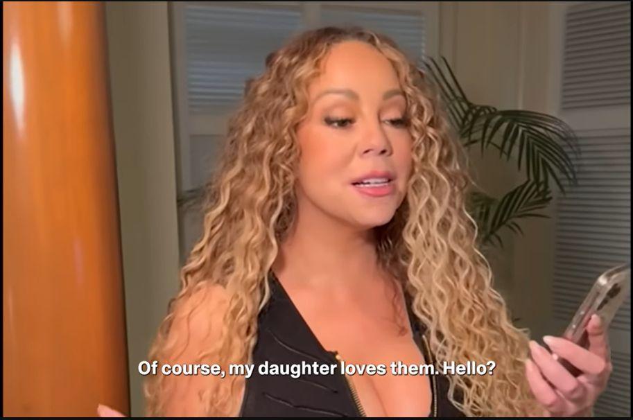 在MV結尾,Mariah Carey突然露出現,大讚KATSEYE。