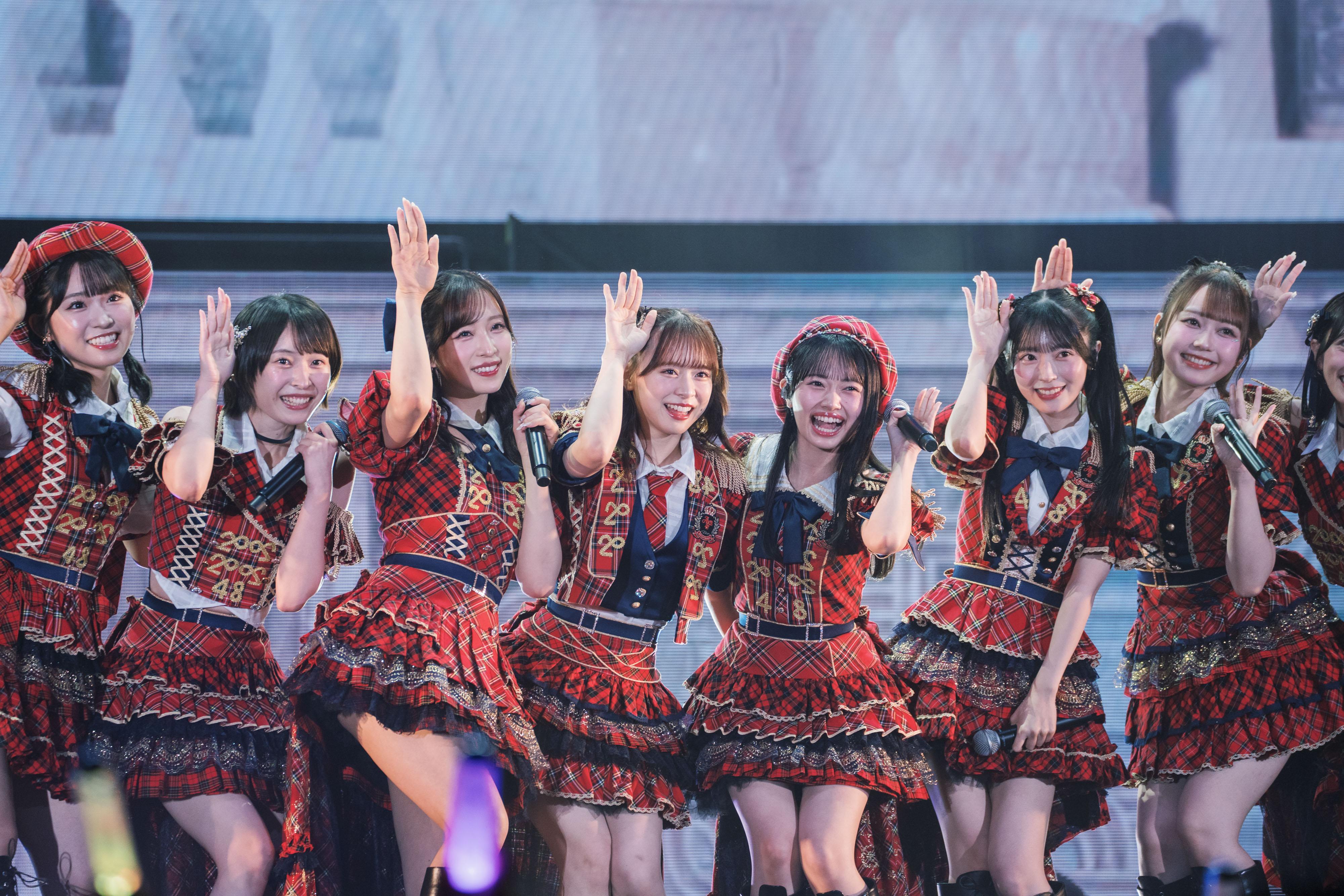 AKB48成軍20年,首度在港開唱吸引4千名粉絲支持。