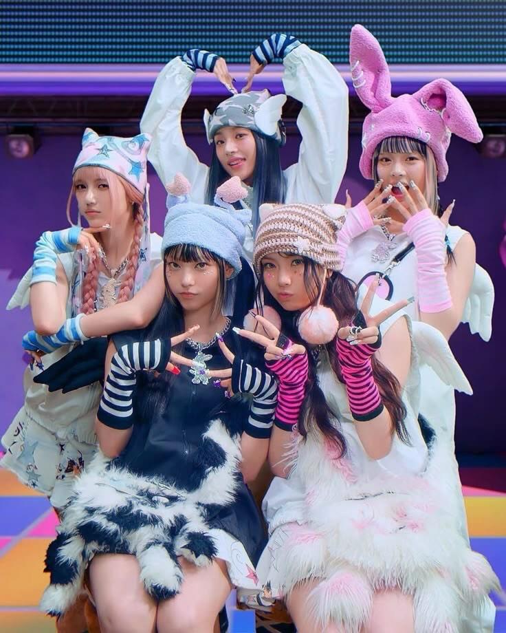 New Jeans過去推出的歌曲,有15首歌突破1億次突破1億次。