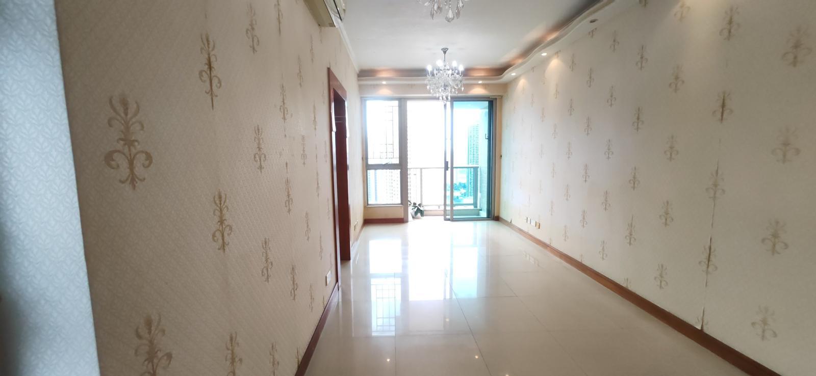 單位設有露台,以內園及開揚樓景為主。(代理提供)