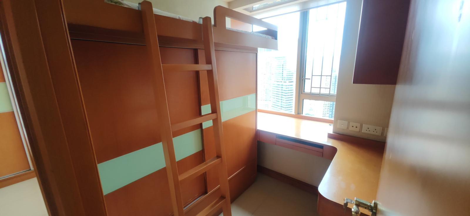 單位設有三房,每間睡房間隔四正。(代理提供)