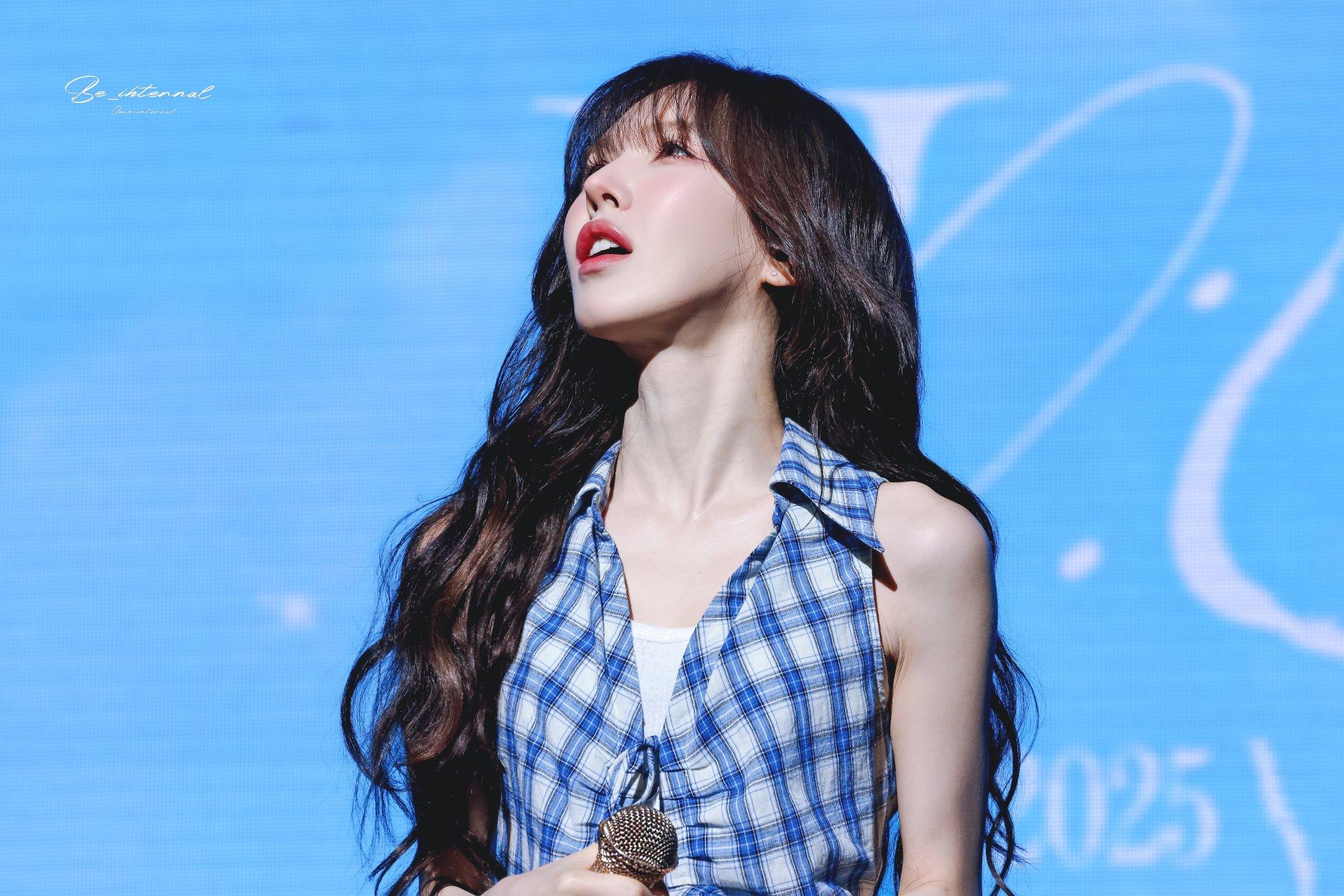 Wendy歌聲繞樑三日,fans們聽得陶醉。