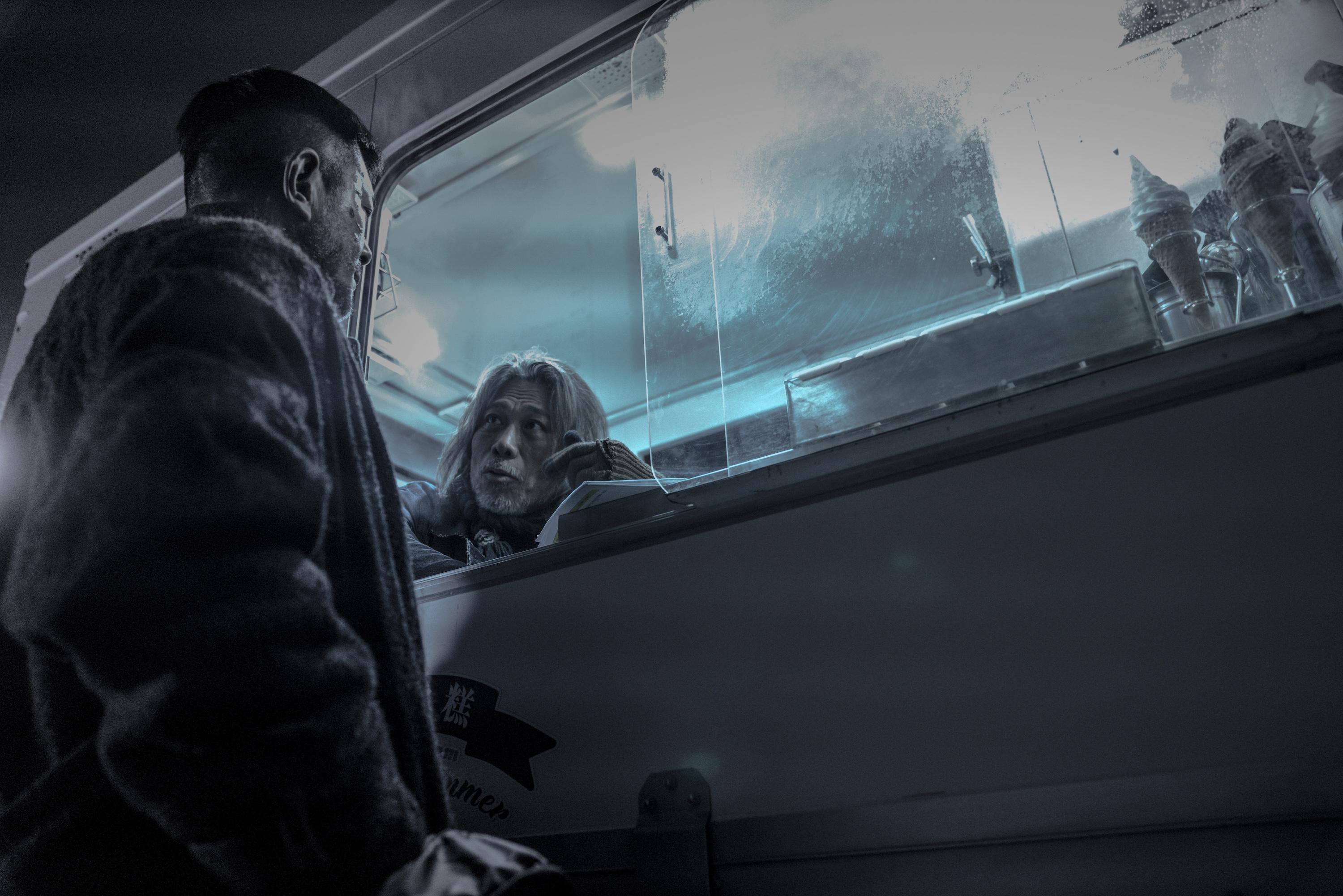 夏韶聲飾演的雪糕佬是屬於殺手集團一伙。