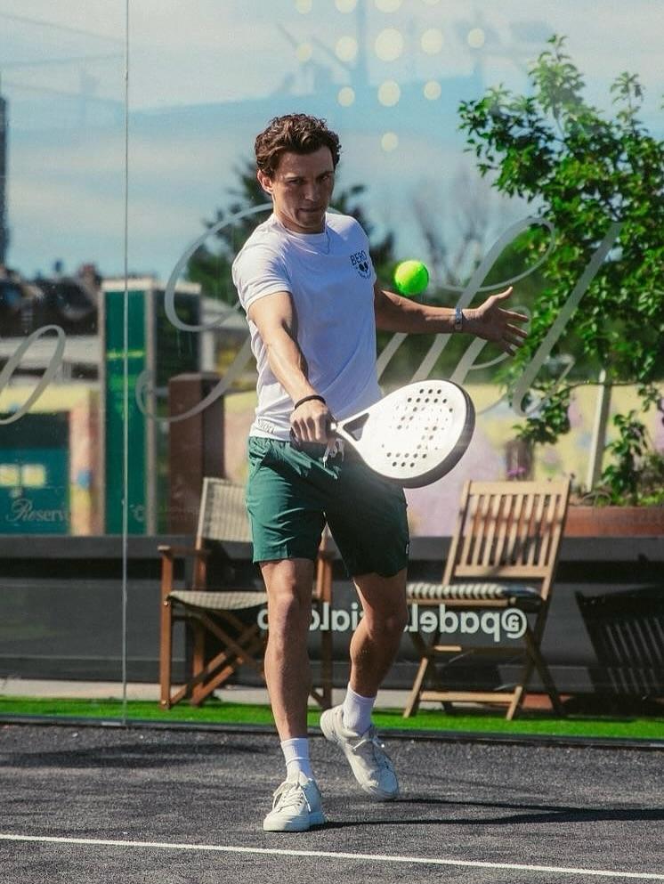 板式網球(Padel)近年成為熱門運動,就連Taylor Swift與Tom Holland都是粉絲。