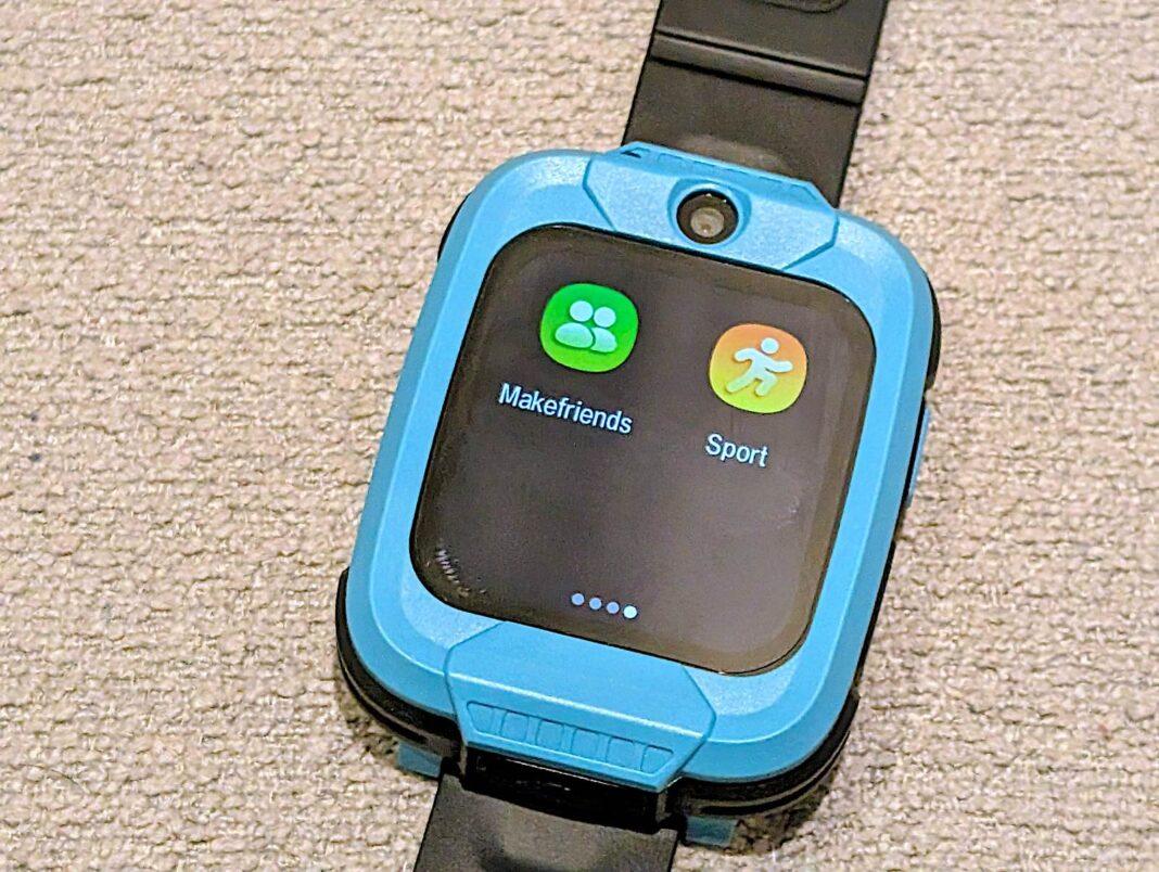 TecAnswer S1H 兒童智能手錶最後一頁的交朋友與運動,較有實用的是運動方面,可以在課外活動時,進行紀錄之用。