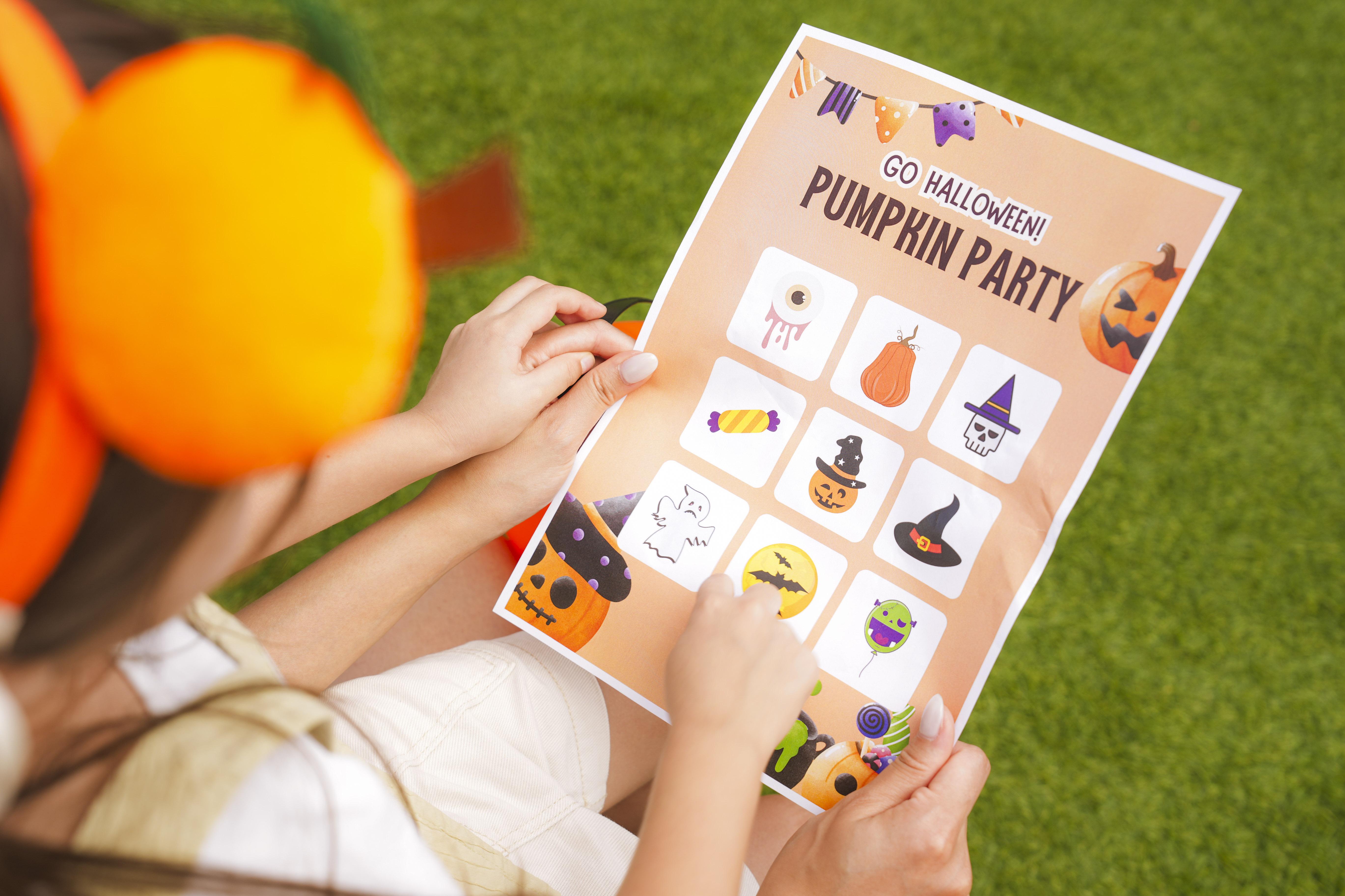 於場內消費滿指定金額,即可換取萬聖節專屬籃子和活動地圖參加「人寵Trick or Treat」