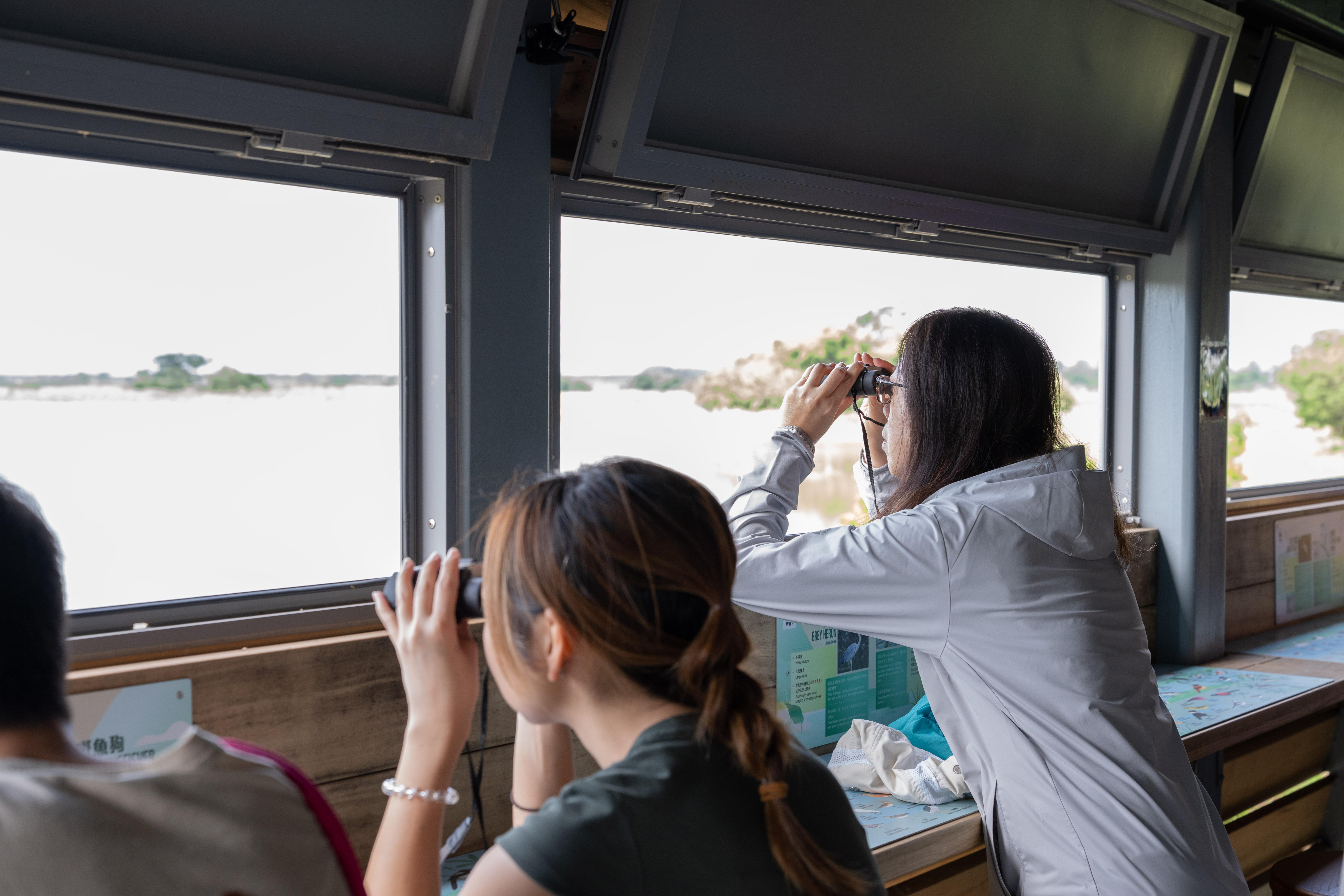 活動以「智在自然」為主題,邀請公眾走進大自然,透過多項互動體驗探索濕地的豐富生態及大自然的智慧。
