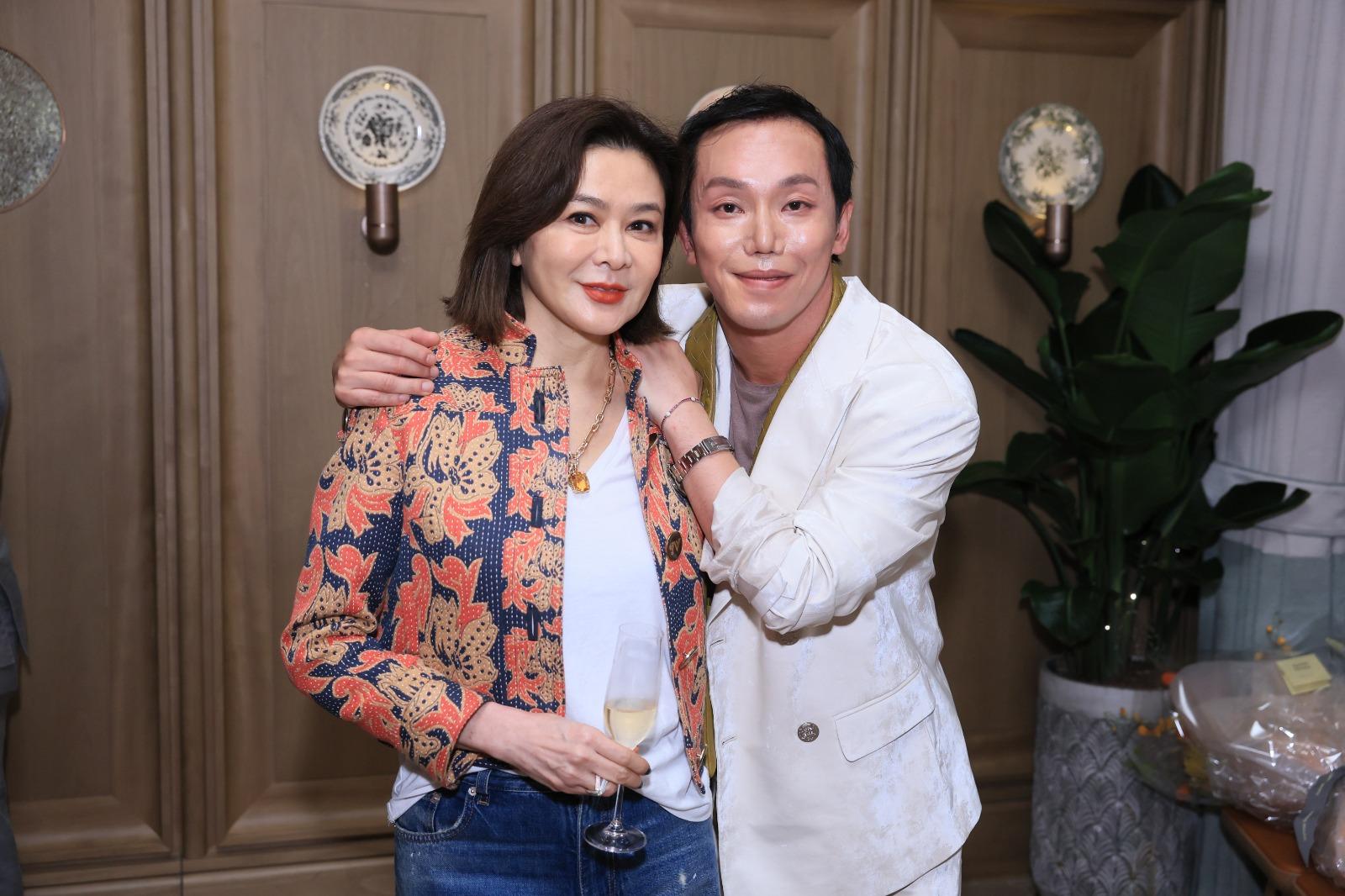 關之琳出席陳柏熹的生日會。