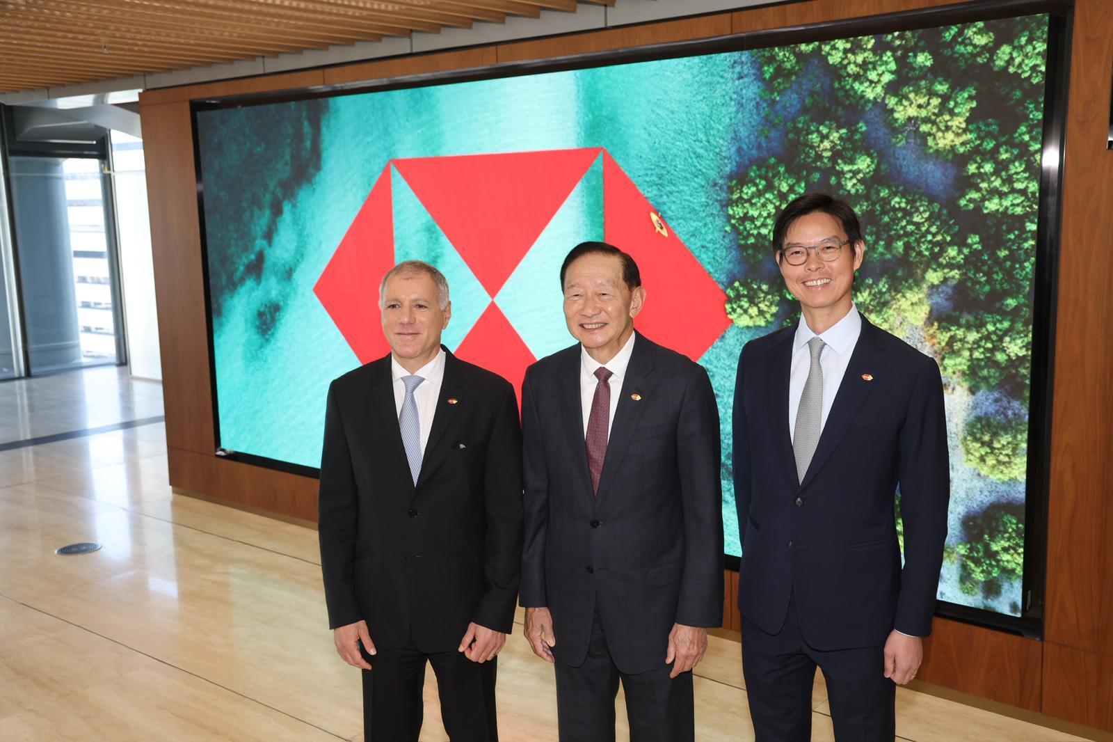 恒生私有化|艾橋智:恒生繼續招聘料滙控3季可補足資本 廖宜建︰私有化與壞帳無關