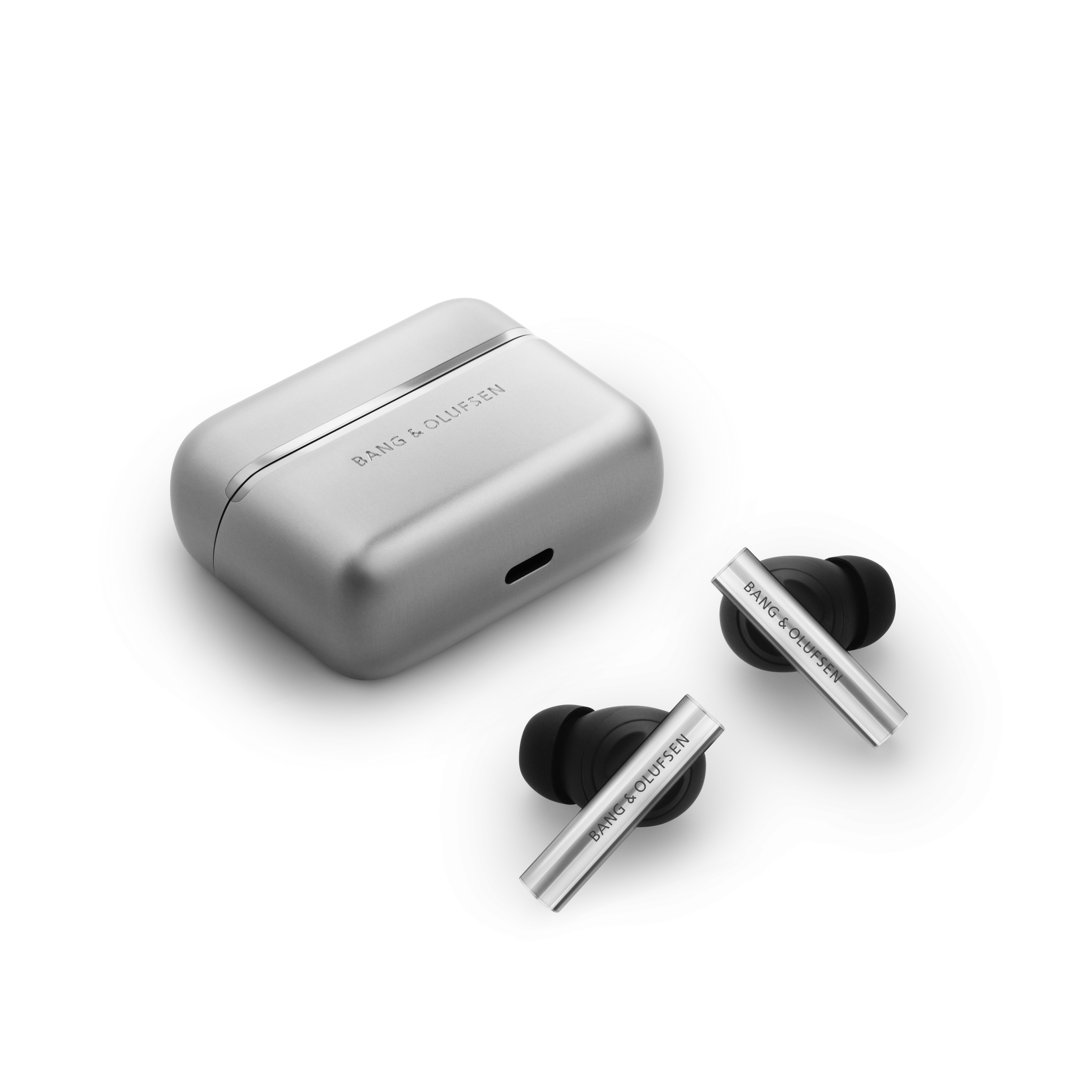 Bang & Olufsen Beo Grace靈感源於銀器工藝。