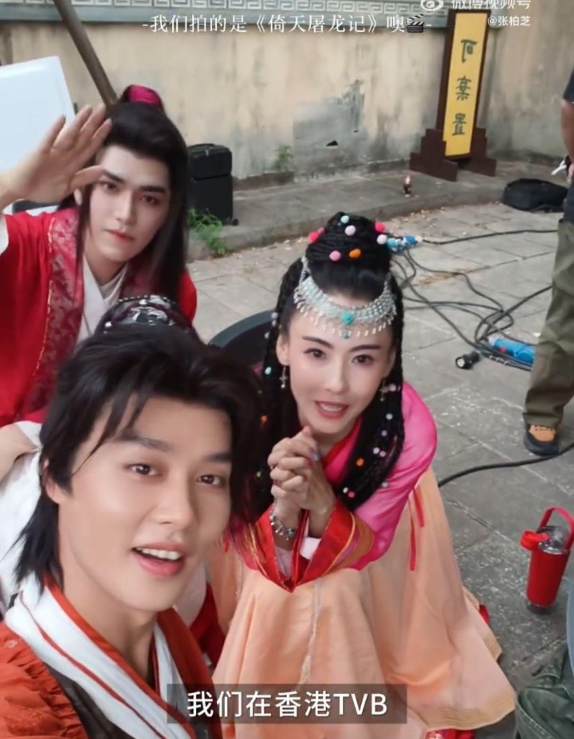 張栢芝最近在社交網分享於TVB電視城錄製《一路繁花2》的節目花絮。