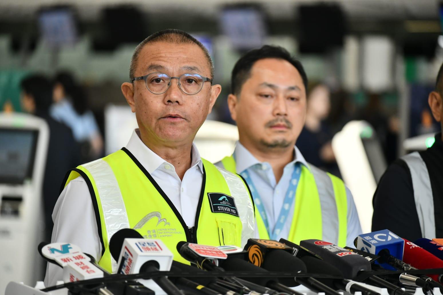 香港國際機場發生致命航空事故,機管局於早上10時會見傳媒。