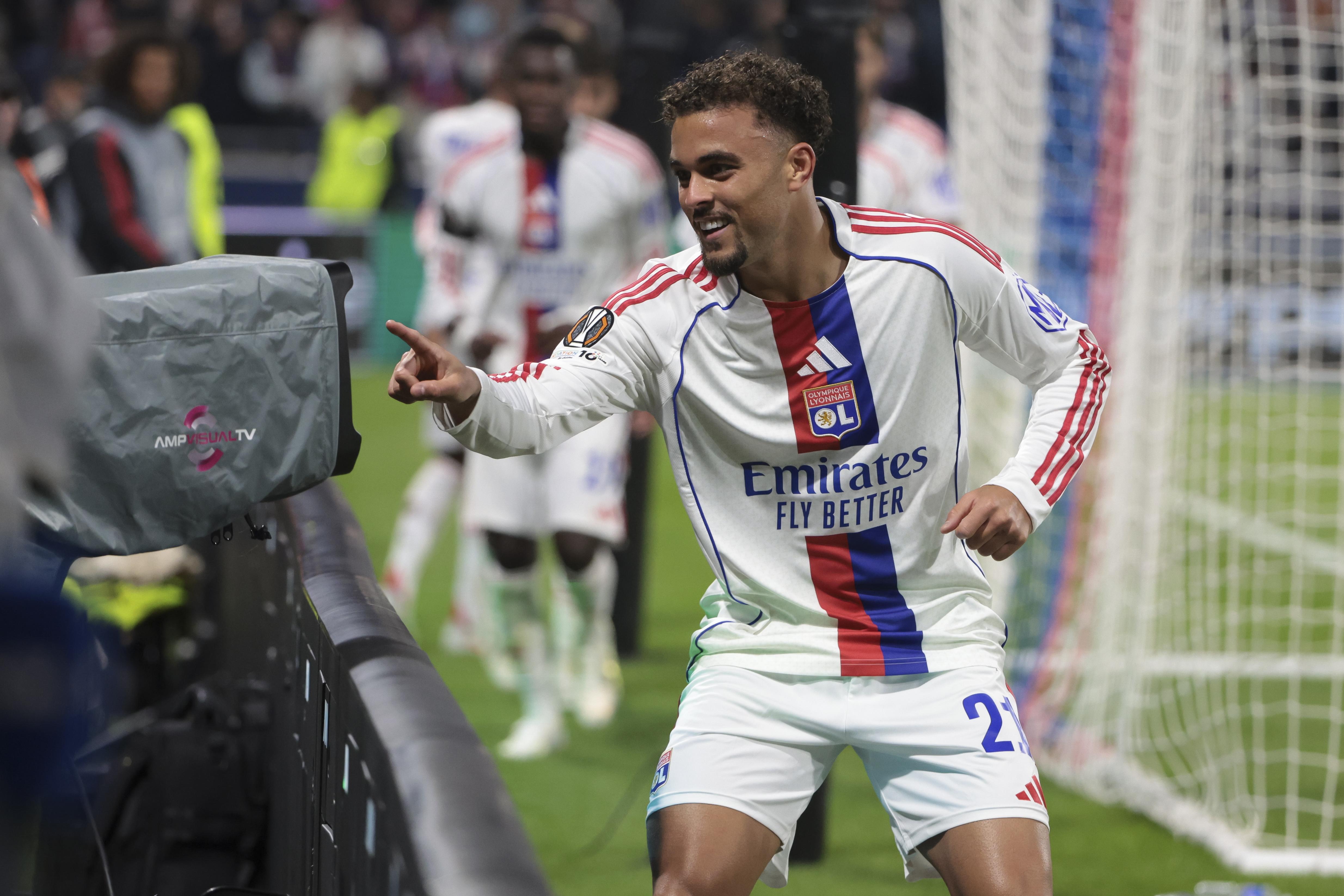 魯賓古華特(Ruben Kluivert)司職後衛,現效力里昂。