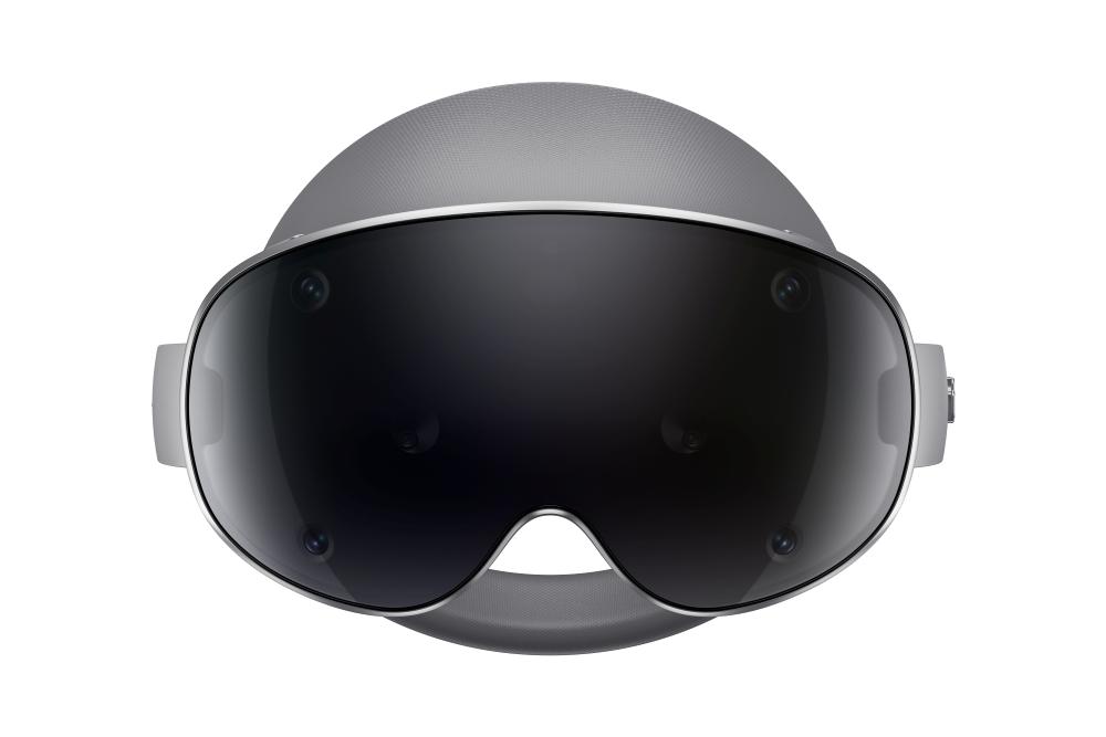 Samsung Galaxy XR設計如一般XR眼鏡,主機重545g。