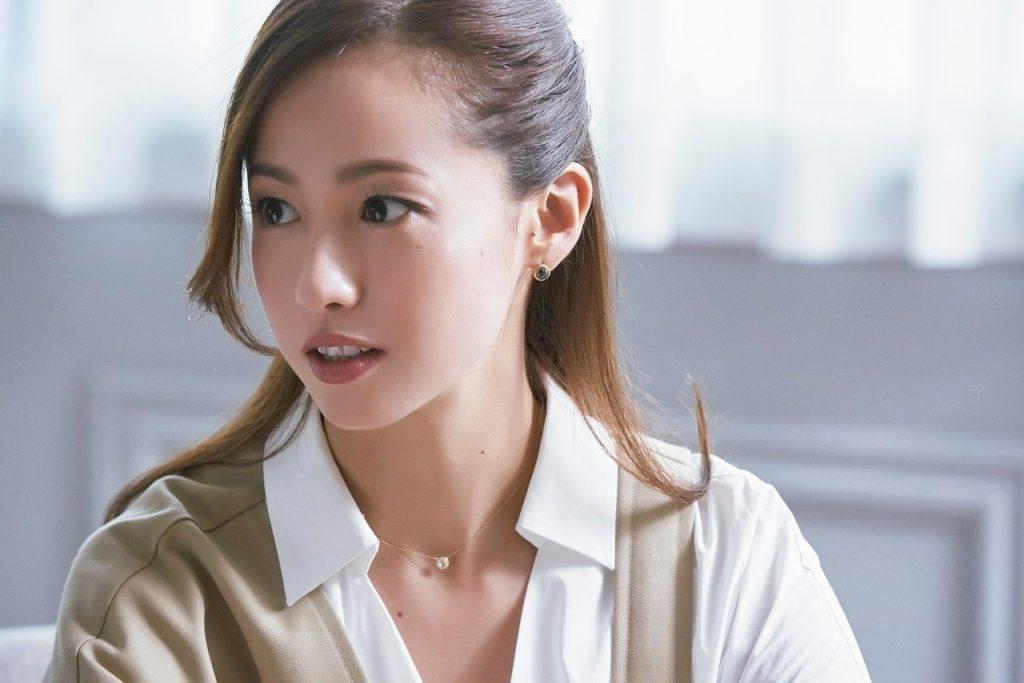 涉毒後的澤尻英龍華,其實不時在幕前出現。