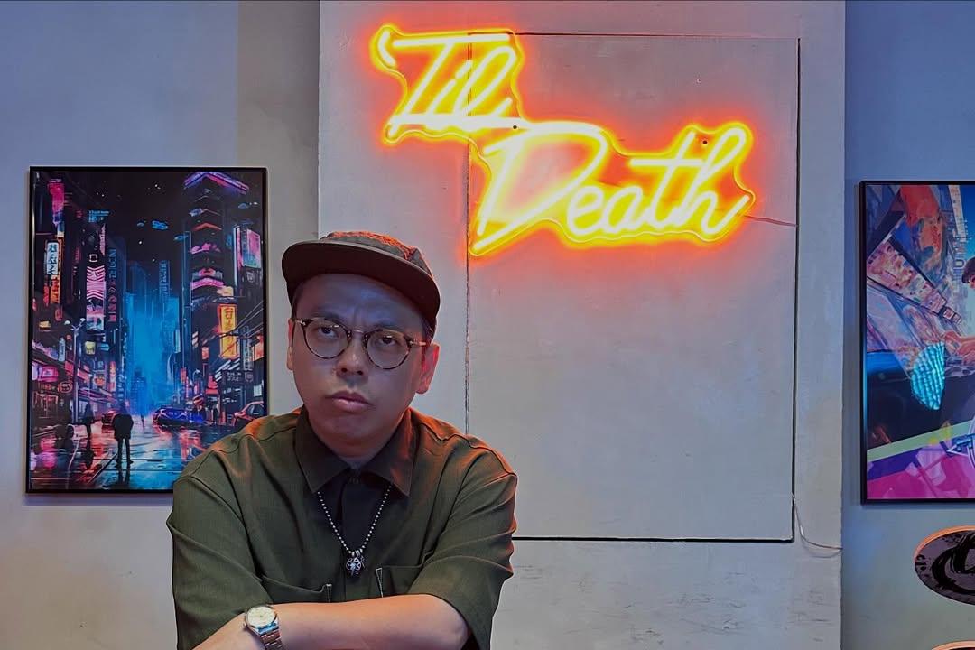 柯煒林分享《觸電》幕後花絮,圖為導演梁國輝。(IG@willallwailam)