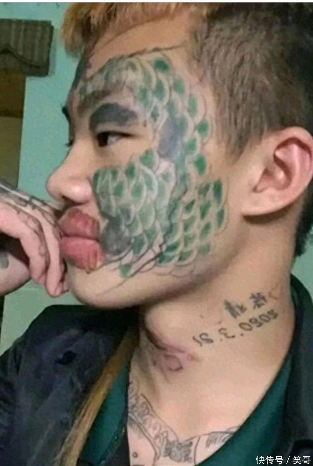 「紋面男孩」夏朝勇9歲起第一次紋身。