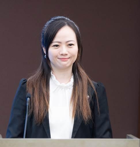 香港賽馬會張寶明女士分享提升員工身心健康的成功案例。