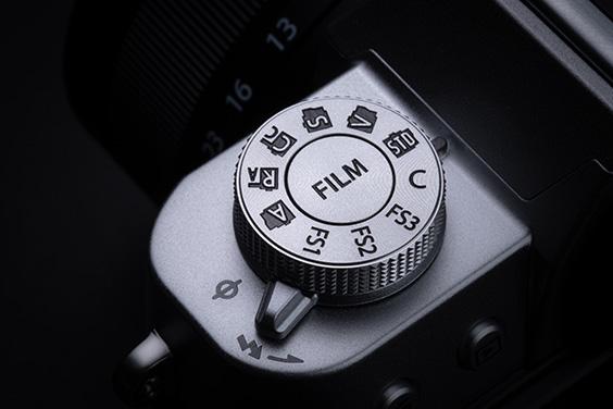 FUJIFILM X-T30 III新增菲林模擬模式轉盤。