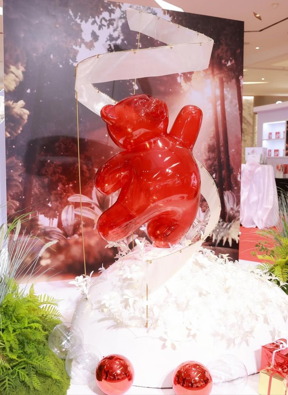 巨大PiteKuma 晶透小熊打卡位