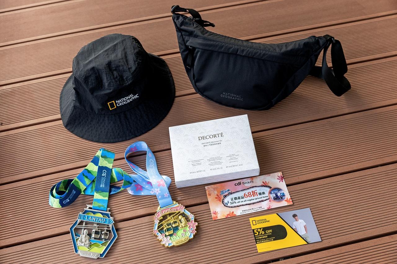 收集電子印章換領禮品,加倍行山樂趣。