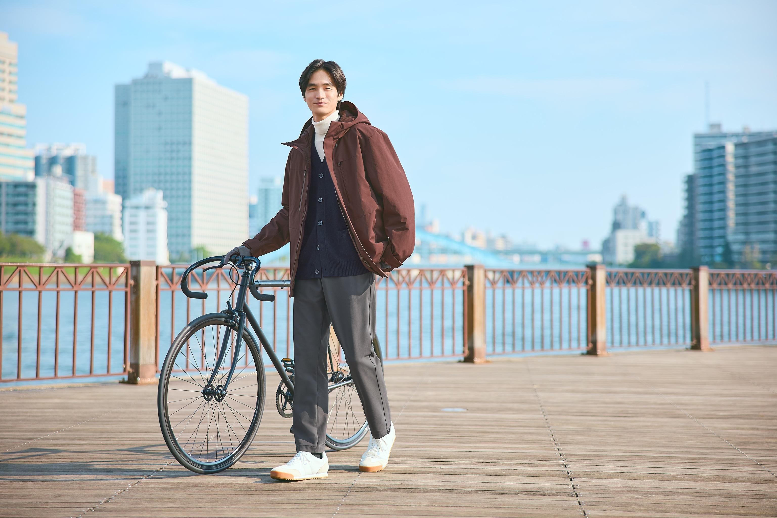 男女通用 Hybrid 羽絨連帽外套 感謝價格 $699(原價$799)