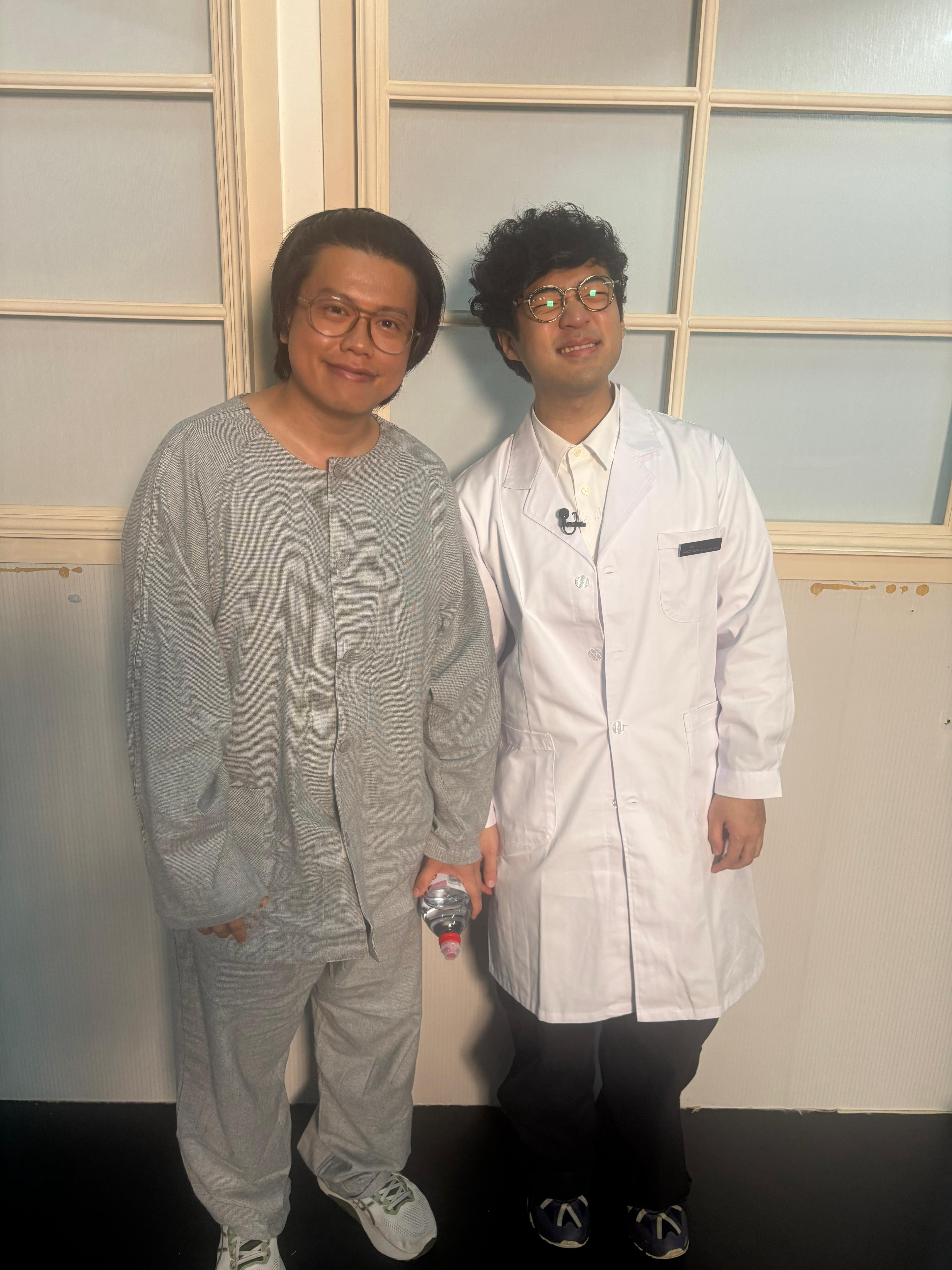 The Hertz邀蘇致豪為演唱會拍片,扮演「正常人」。(攝Henry Cheung@seafoodhenry)