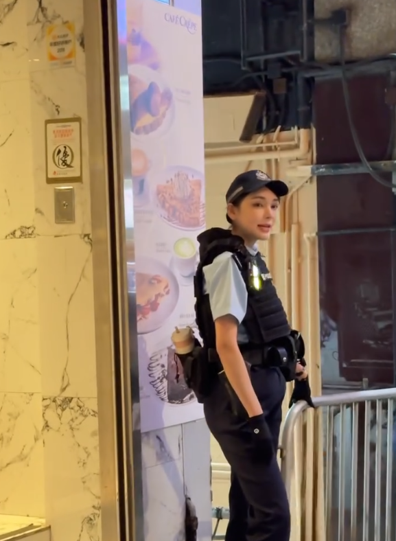 仙氣女警現身蘭桂坊(Threads影片截圖)