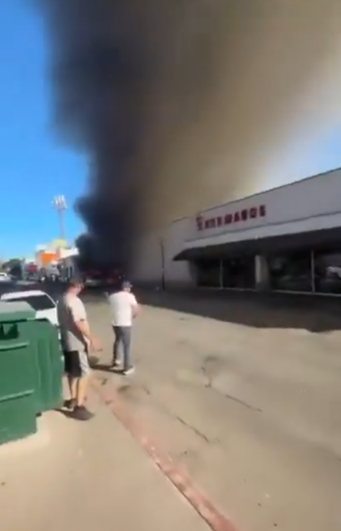 墨西哥超市爆炸起火釀23死11傷