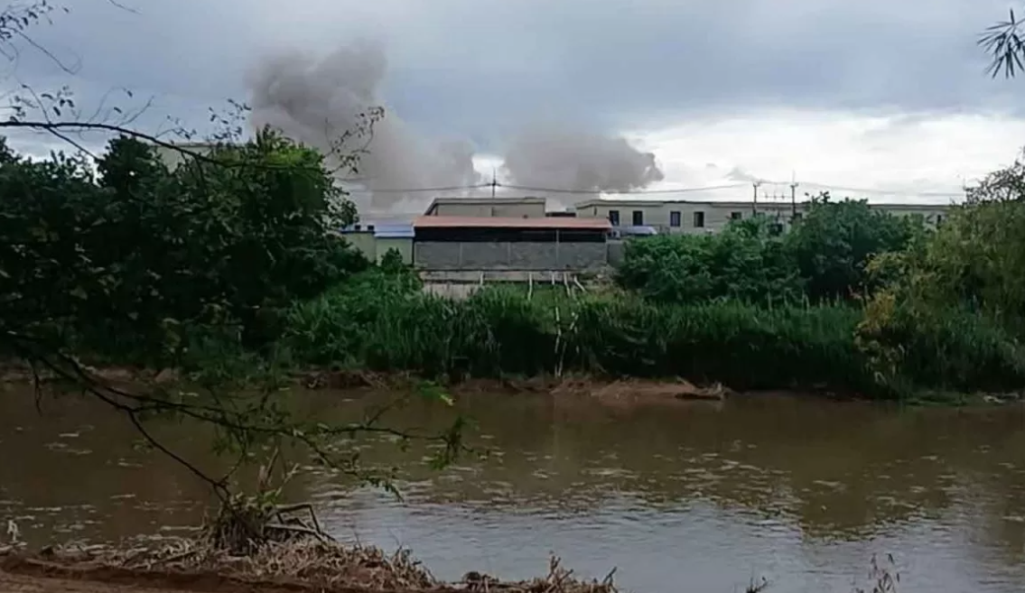 緬甸軍方早前清剿位於妙瓦底的電信詐騙KK園區,大批外籍人員逃入泰國境內(網上圖片)