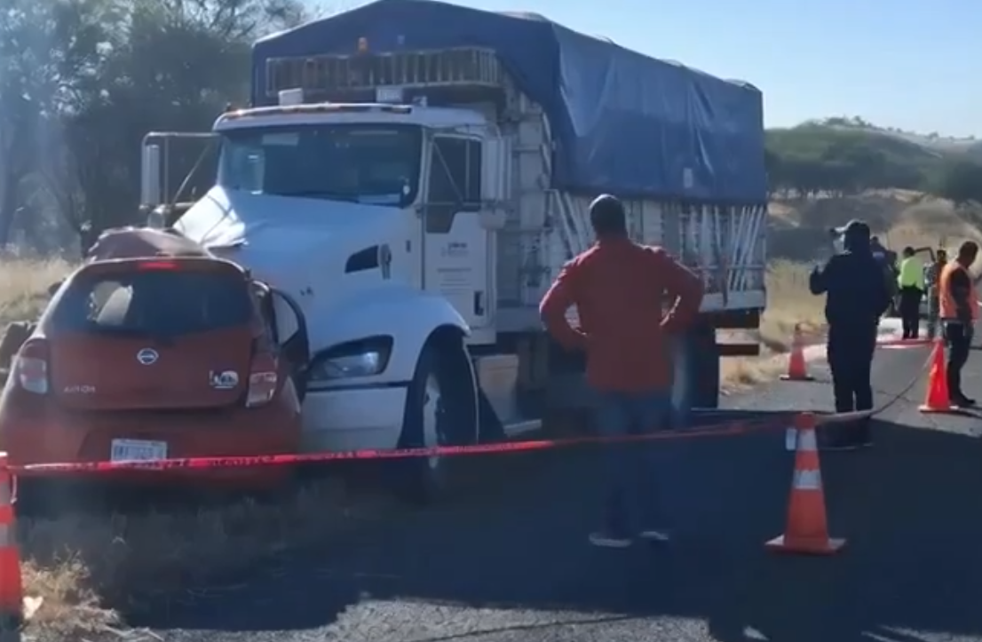 墨西哥佳麗奪選美后冠僅8天 與男友駕車迎頭撞卡車雙雙離世