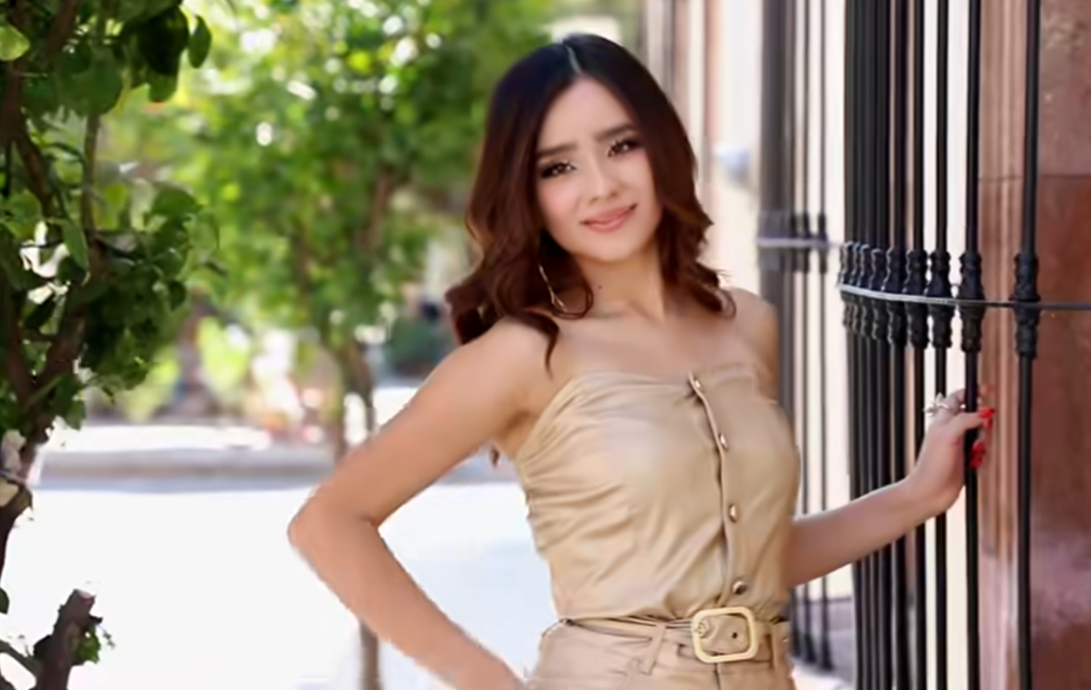 墨西哥佳麗奪選美后冠僅8天 與男友駕車迎頭撞卡車雙雙離世