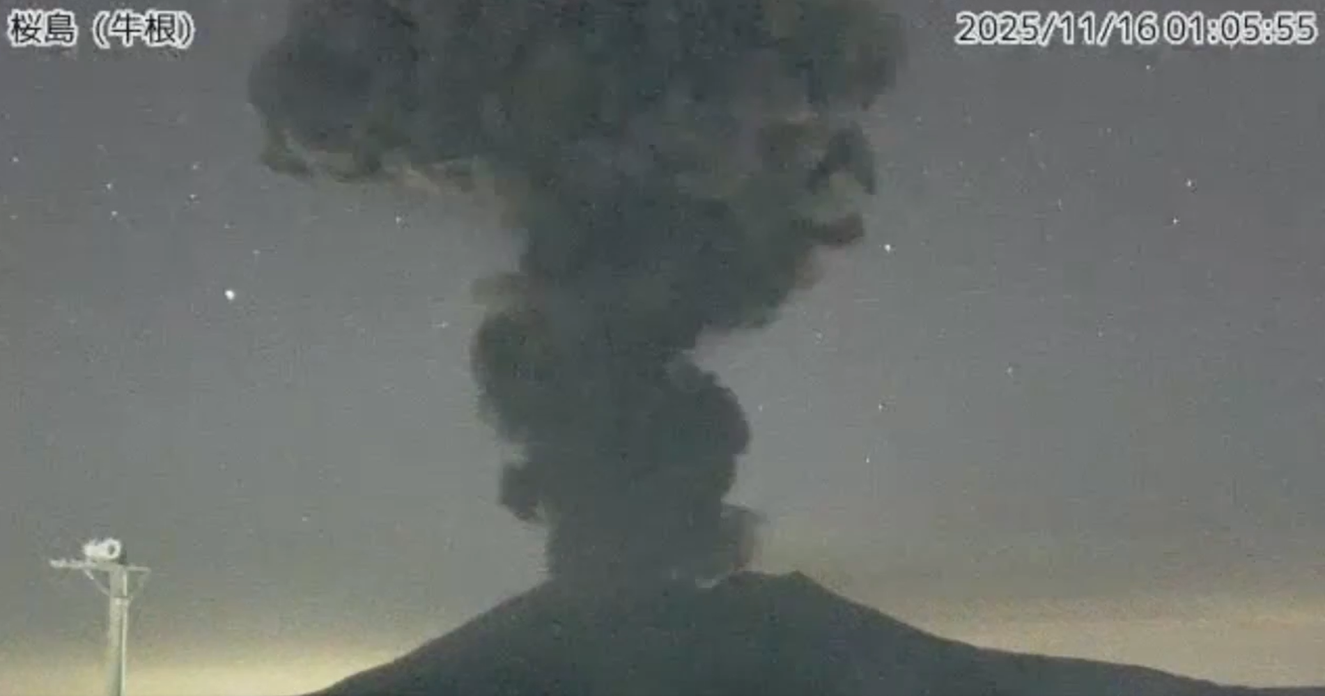 櫻島火山多次噴發。(互聯網)