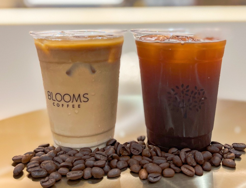 由藝人陳豪創立咖啡店「Blooms Coffee」觀塘apm分店,近日被發現突然執笠。(Blooms Coffee ig)