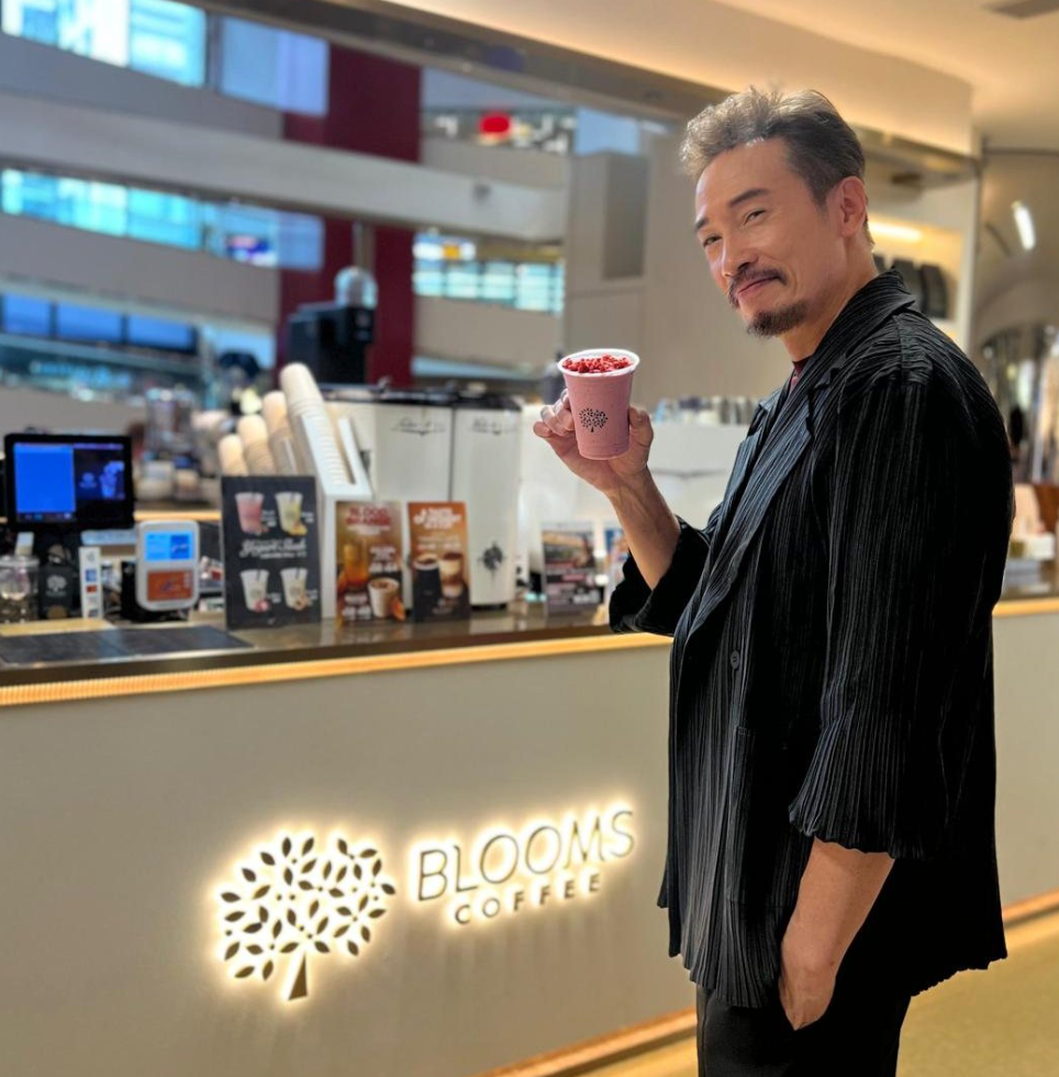 由藝人陳豪創立咖啡店「Blooms Coffee」觀塘apm分店,近日被發現突然執笠。(Blooms Coffee ig)