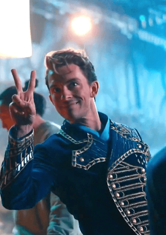 Jonathan Bailey認為參演《魔法壞女巫》是人生難得的機會。