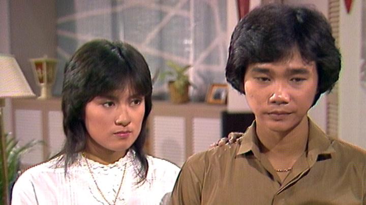 黃造時曾屬80年代TVB花旦,曾與區瑞強合演《愛情安歌》。