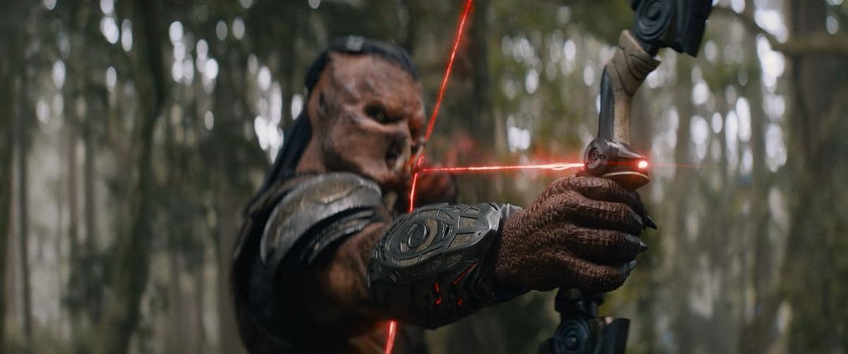 當鐵血戰士一旦有了語言有了溝通能力,便會大大降低其型格。