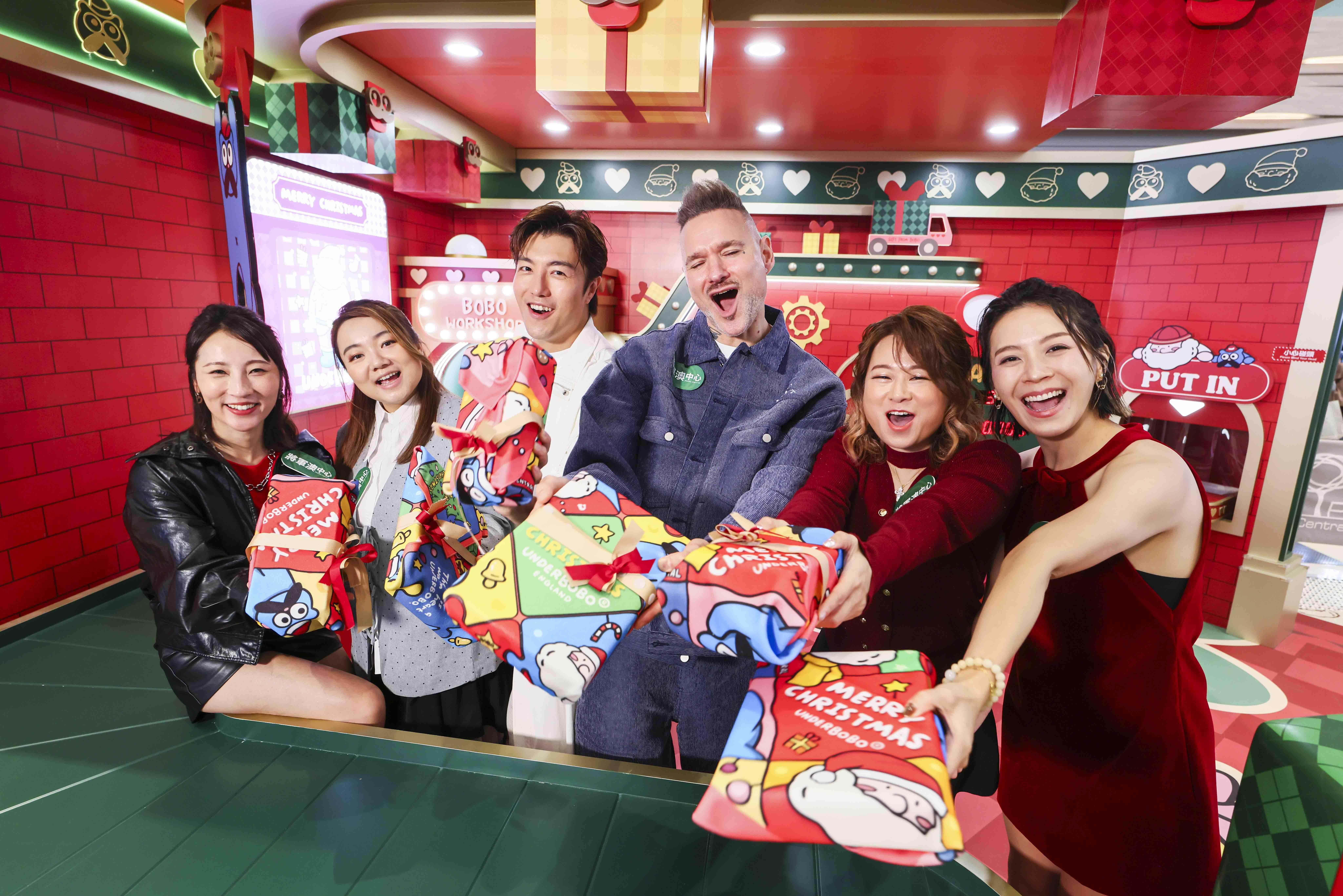 (左起)曹越、黃博、趙浚承、占士丁丁、陳芷盈及劉曉昆,率先向fans送上今年第一份聖誕禮物。