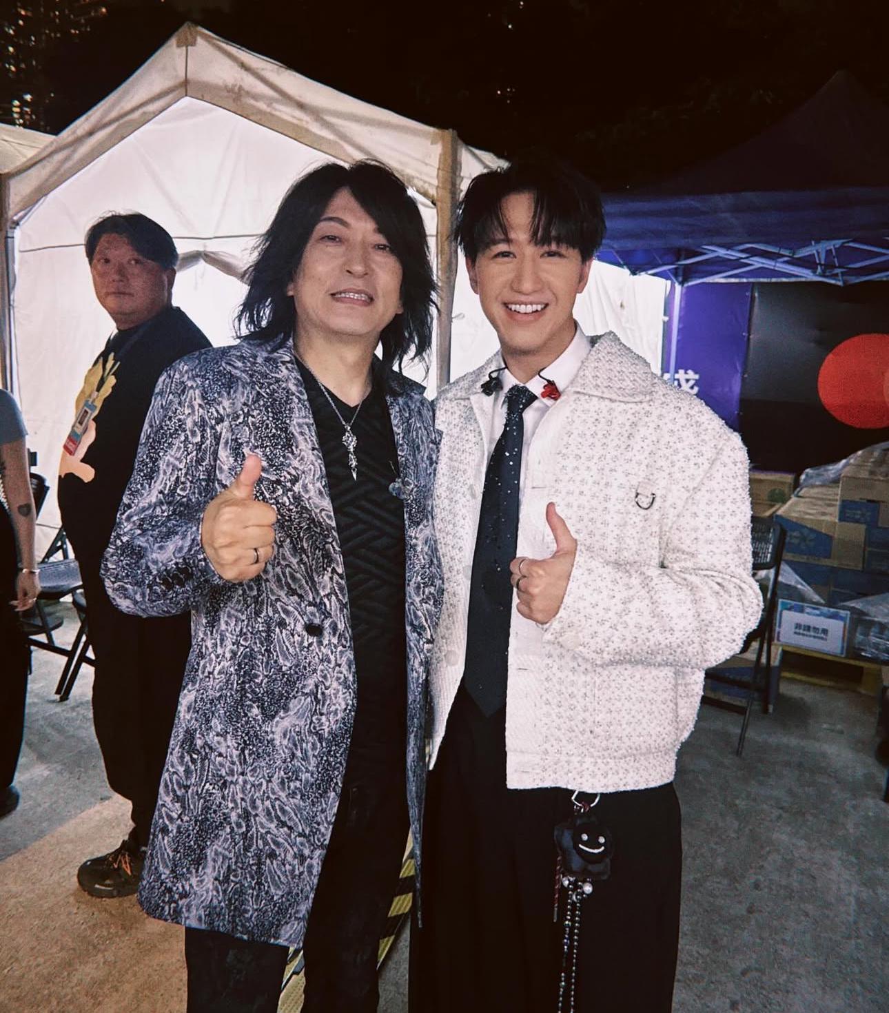 小野正利、馮允謙