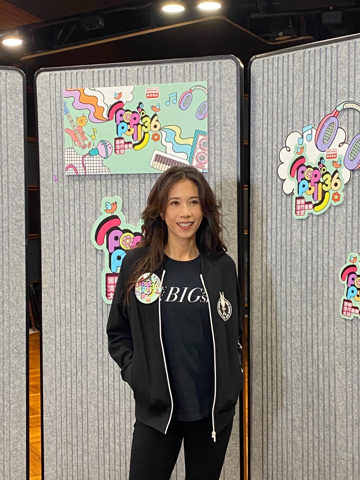 莫文蔚即將為在下月20日假啟德主場館的演唱會閉關,她先會到北京和樂隊綵排。