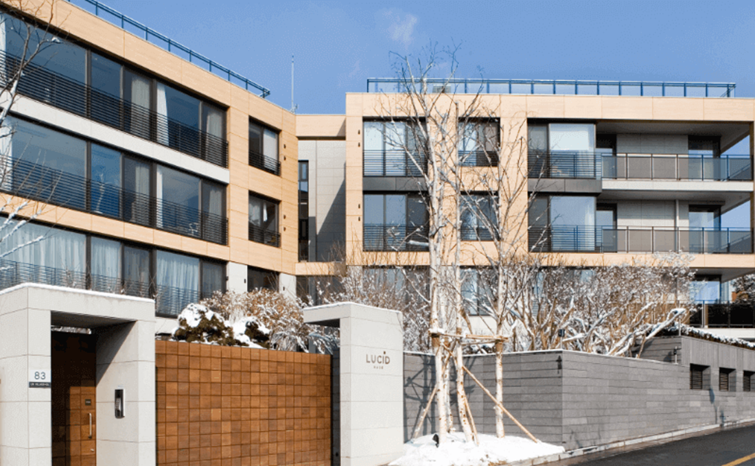 首爾龍山區漢南洞超級豪宅Lucid House,僅有15伙,每戶有獨立升降機,私人度極高。