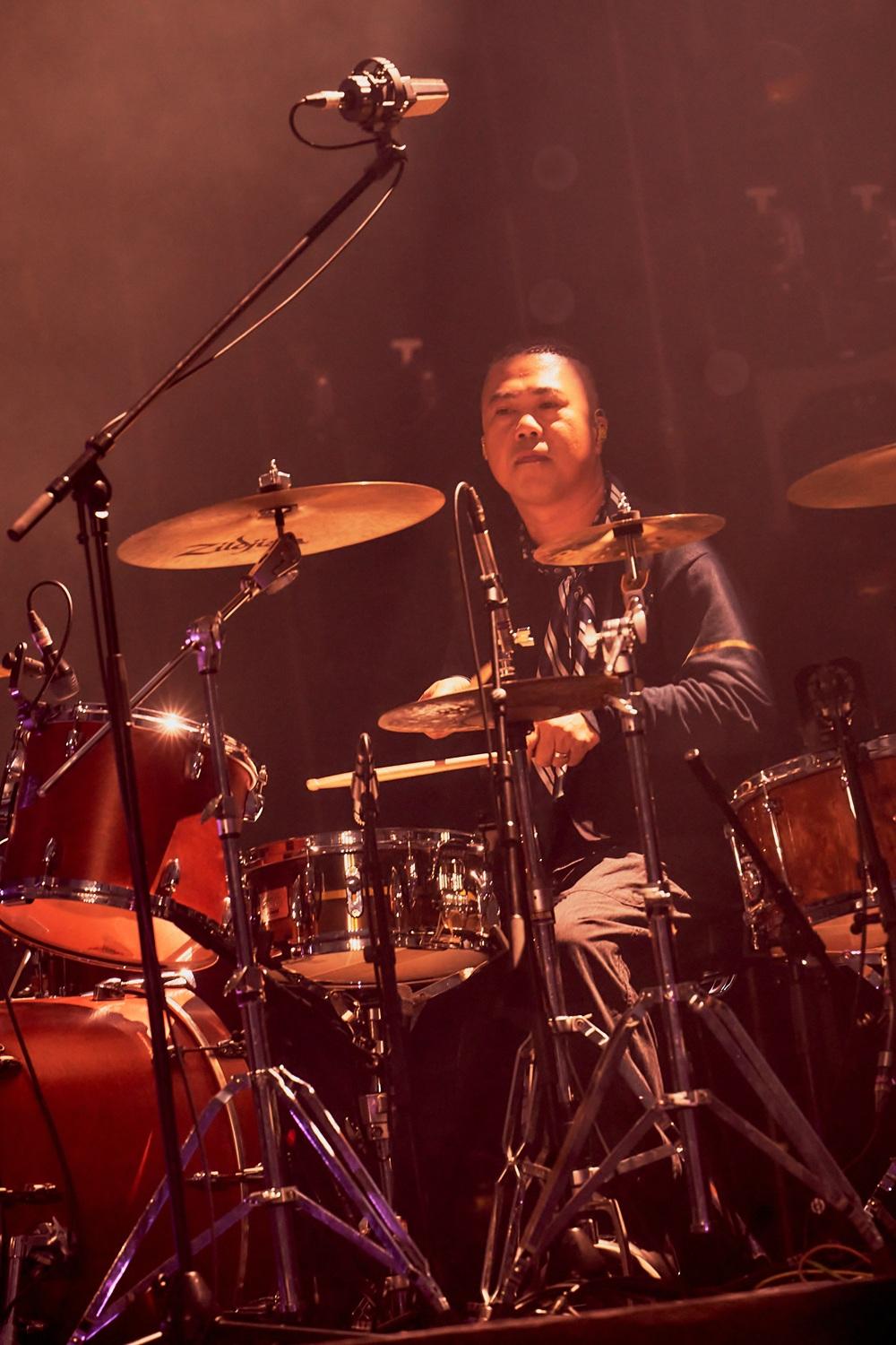 RubberBand台北演唱會 6號感動爆喊唱到似胖虎