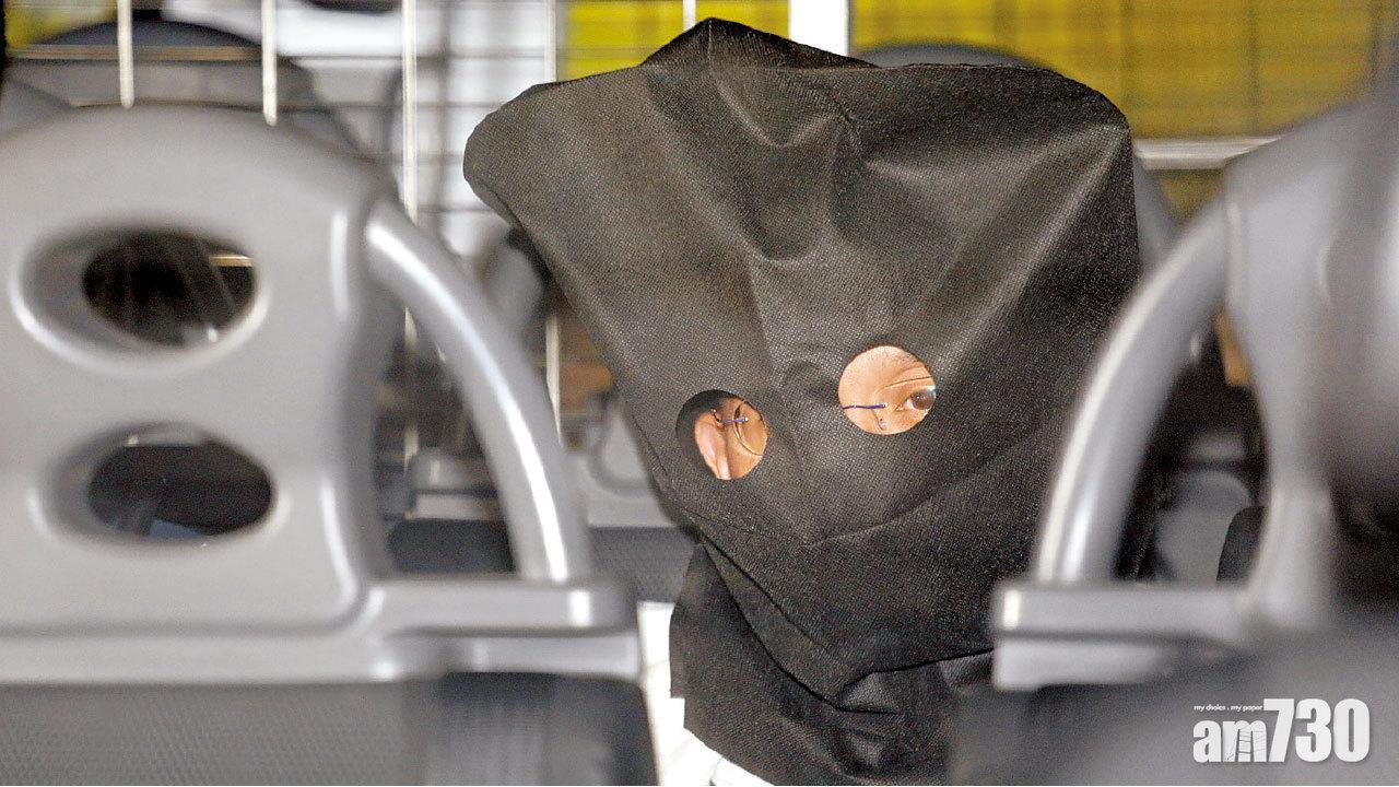 前港大機械工程系前副教授張祺忠,涉於2018年在港大宿舍偉倫堂以電線箍頸殺死妻子,再以自製木箱把屍體藏於行李篋內。(資料圖片)