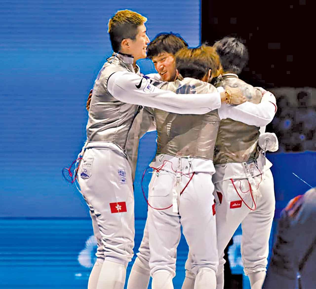 男花港隊奪金。(鍾式明攝)